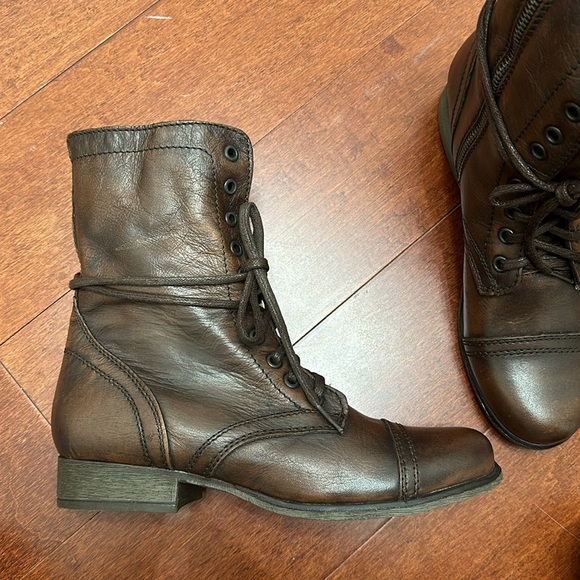Steve Madden Lace Up Troop Boots Size 8 - Picture 6 of 7